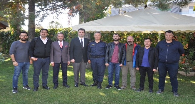 Asayiş muhabirlerinden Mehmetçiğe destek