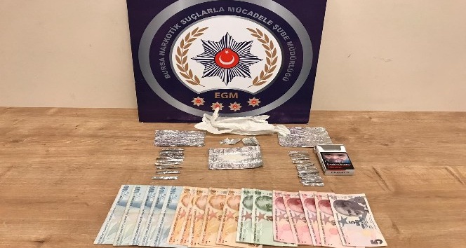 Bursa’da uyuşturucu operasyonu: 15 gözaltı