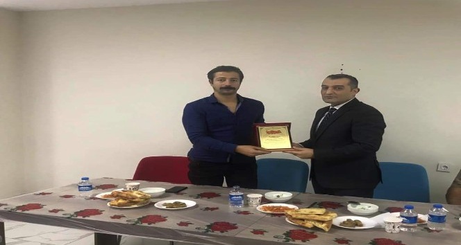 Mazıdağı Emniyet Amiri Hamdi Ünlü’ye veda yemeği
