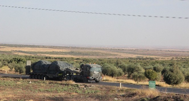 Sınıra sevkiyat sürüyor