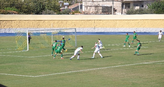 TFF 3. Lig: Osmaniyespor FK: 1 - Muğlaspor: 1