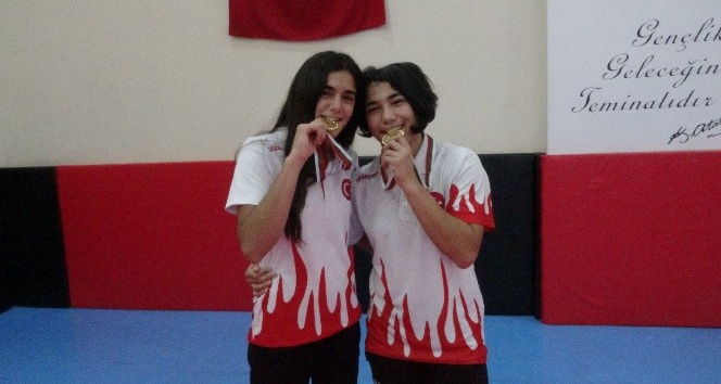 Güreşçi ‘altın kızlar’ın bir sonraki hedefi ’dünya şampiyonluğu’