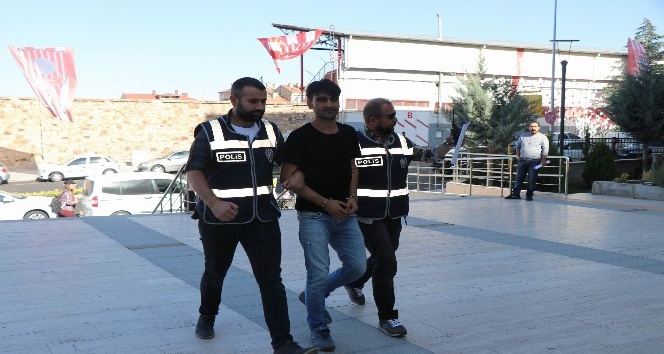 5 yaşındaki çocuğa çarpıp kaçan sürücü tutuklandı