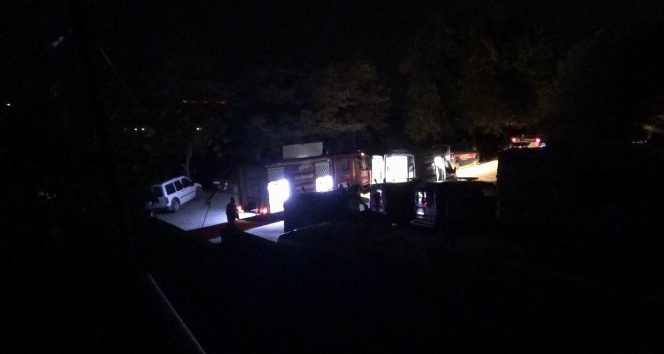 Foseptik çukuruna düşen buzağıyı kurtarmak için giren 3 kişi öldü