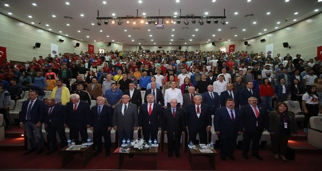 Tokat’ta, fair play üniversiteler kervanı paneli