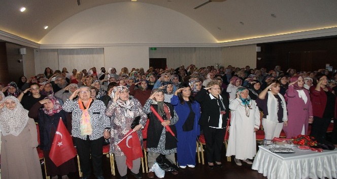 Çankırılı kadınlardan Mehmetçiğe dua ve selam
