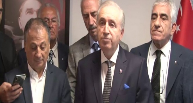 Beşiktaş’ta yönetim listeleri ve pusula renkleri belli oldu
