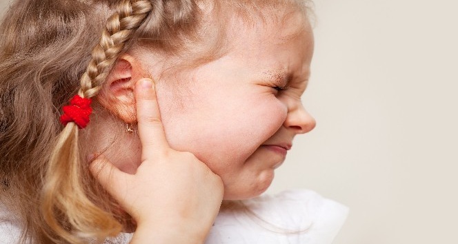 "Çocuğunuzun huzursuzluğu kulağından kaynaklanabilir"