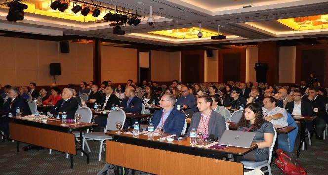 Kocabıçak: "Beyin pili tedavisi ile Parkinson hastalarında oldukça iyi sonuçlar alınmakta”