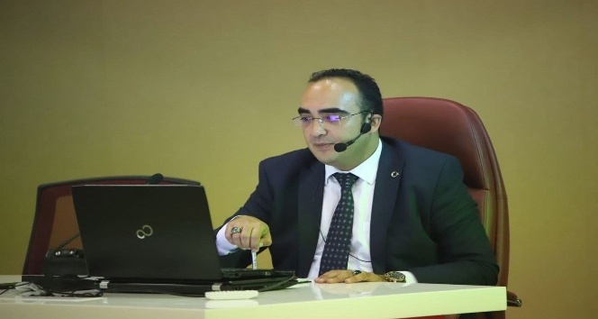 NEVÜ’de ’Kurumsal Sosyal Medya Eğitimi’ verildi