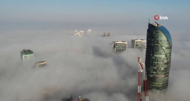 İstanbul&#039;da etkili olan sis drone ile görüntülendi