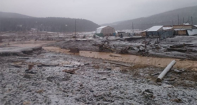 Rusya’da baraj çöktü: 11 ölü