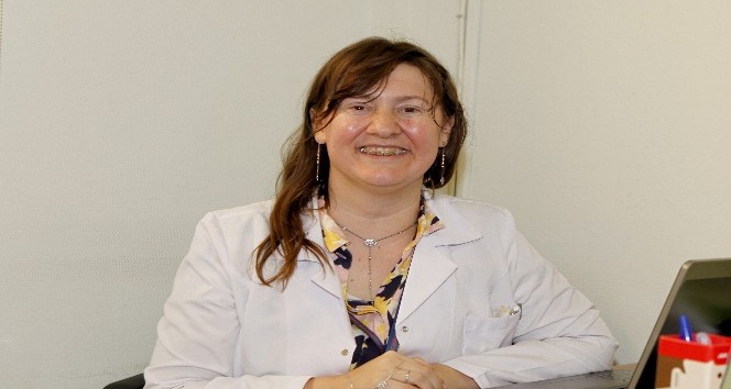 "Kalıcı makyaj kanser veya tümörün geç fark edilmesine neden olabilir"