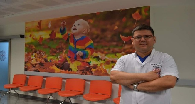 Op. Dr. Kurt: "Çocuklarınızda kekemeliğin kendiliğinden geçmesini beklemeyin"