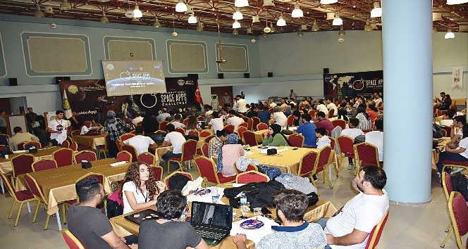 NASA Space Apps Challenge etkinliği HRÜ’de yapıldı