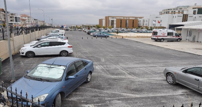 Karaman Devlet Hastanesine yeni otopark alanı