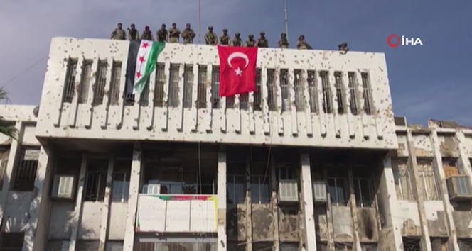 Resülayn&#039;da Türk bayrağı dalgalanıyor