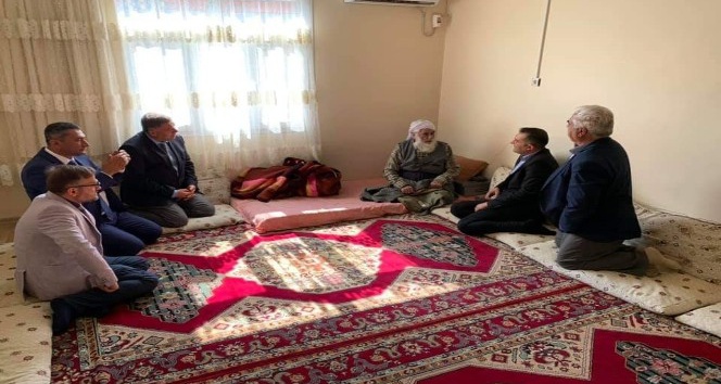 Kaymakam Dinç’ten kırsal mahallelere ziyaret