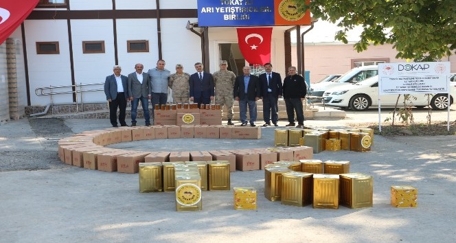 Tokatlı arıcılardan Barış Pınarı Harekatı’nda görevli Mehmetçiğe 1.6 ton bal