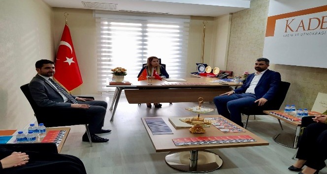 AK Parti Mardin teşkilatı STK buluşmalarına devam ediyor
