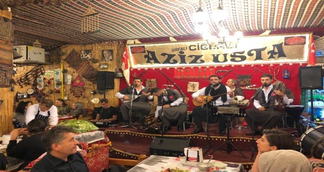 Eskişehir’de Ciğerci Aziz Usta’da Urfa gecesi