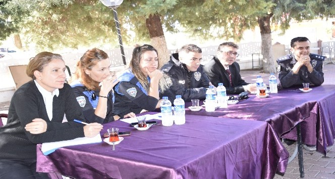 Burdur’da emniyet ve vatandaş ’Huzur’ için toplandı