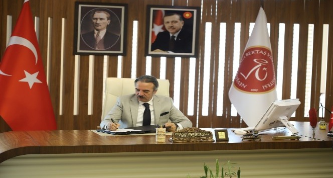 Rektör Bağlı, Cumhuriyet Bayramı mesajı yayımladı