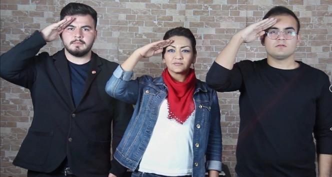 İzmirli gençlerden ‘Vatan Marşı’ ile 29 Ekim klibi
