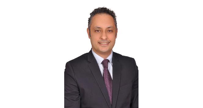 Genç bakışlara göz kapağı estetiği ile kavuşun