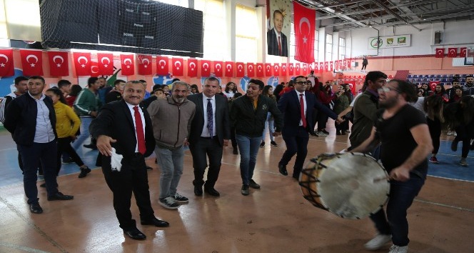 Tunceli’de Cumhuriyet Bayramı coşkusu