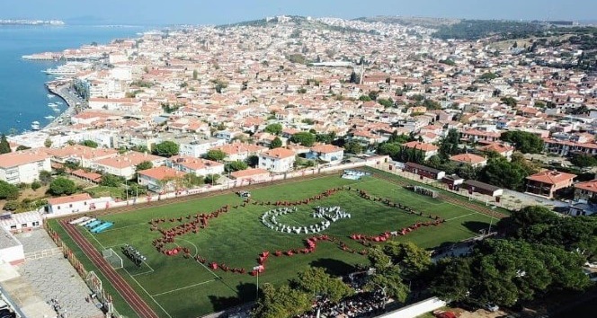 Ayvalık’ta Cumhuriyet Bayramı coşkusu zirveye taşındı