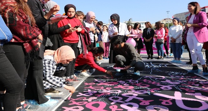 Meme Kanserine farkındalık için yürüyüş yaptılar