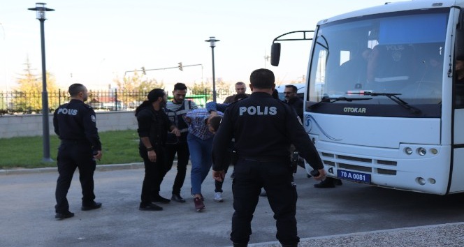 Karaman’da 1’i polis 2 kişinin yaralandığı silahlı kavgada 2 tutuklama