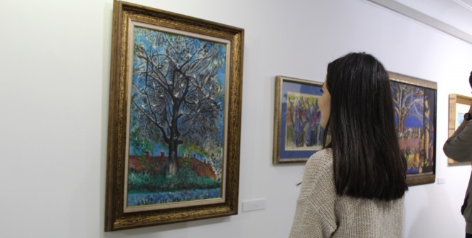 "Modernlik Eşiği - Lignum" resim sergisi, kapılarını sanatseverlere açtı