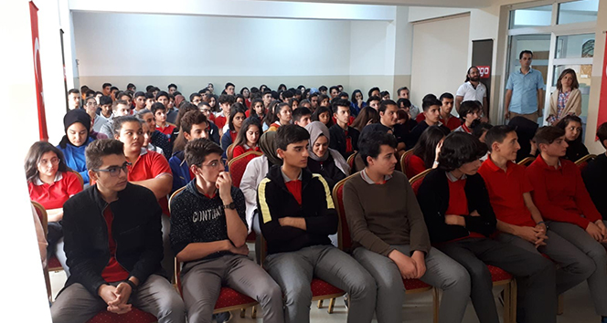 'Her okula bir siber güvenlik laboratuvarı' projesi 900 öğrenciye ulaştı