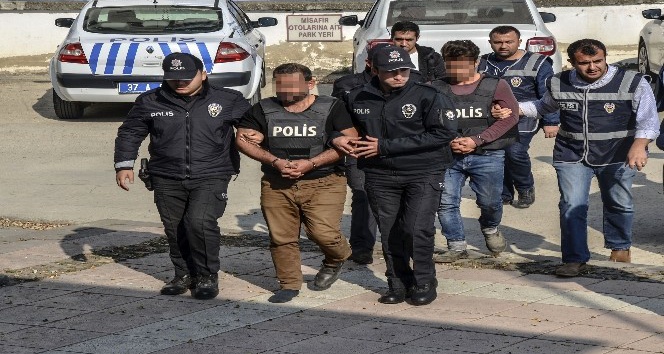 Kastamonu’da cinayet zanlıları adliyeye çıkarıldı