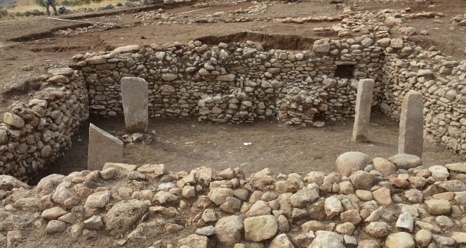 Mardin’de 11 bin 500 yıllık yapı bulundu