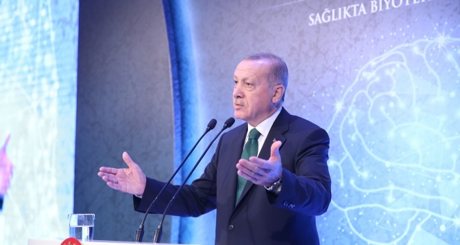 Cumhurbaşkanı Erdoğan: “Yaptınız yaptınız, olmadı Tel Abyad’la Resulayn’da mülteci şehirlerini biz kuracağız”