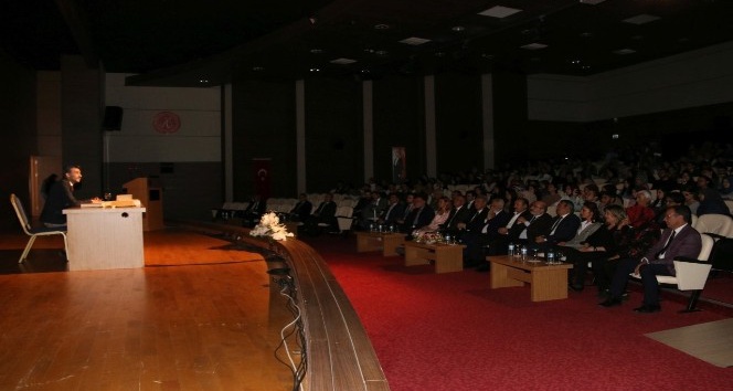 NEVÜ’de ‘İslam Bilim Tarihi’ konulu panel düzenlendi