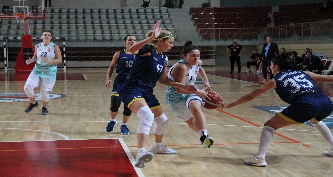 Türkiye Kadınlar Basketbol Ligi: Yalova VIP: 57 - Mardin BŞB Başakspor: 72