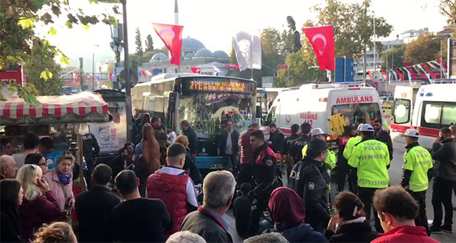 Beşiktaş'ta bir otobüs durağa daldı! Yaralılar var