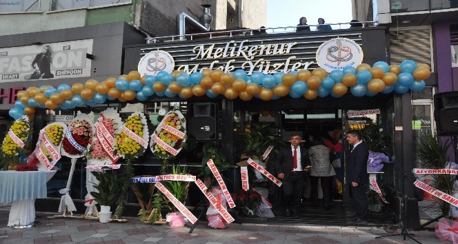 Bu kafeyi 14 down sendromlu birey işletecek