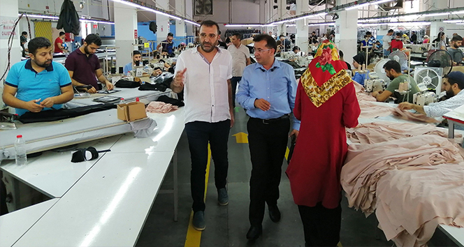 Mersin’de işverenler garson ve konfeksiyon işçisi bulmakta zorlanıyor