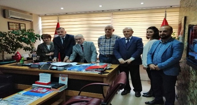 Emekliler Derneği ile Özel İmperial Hastanesi arasında indirim protokolü imzalandı