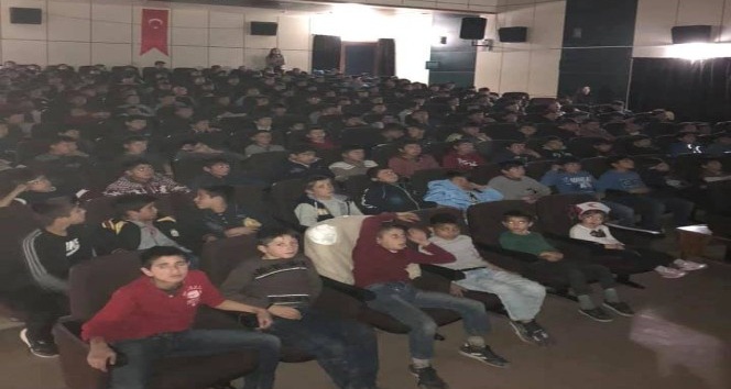 Hizan’da sinema etkinliği