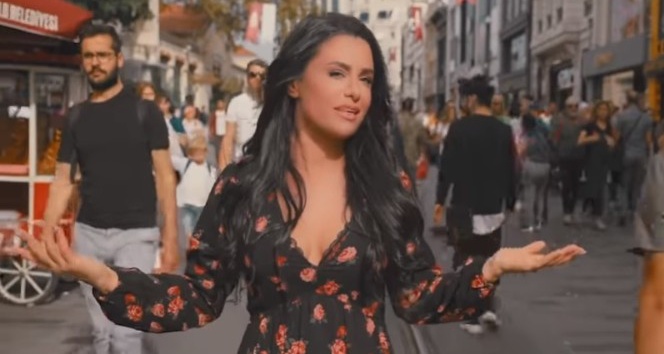 Dadaş kızı Ülkü müzik piyasasını sallıyor