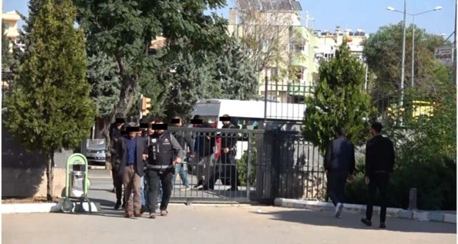 Kilis’te 11 kişi göçmen kaçakçılığından tutuklandı