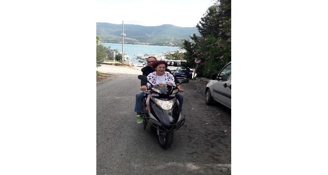 Fatma Girik Bodrum sokaklarında motosiklet turu attı