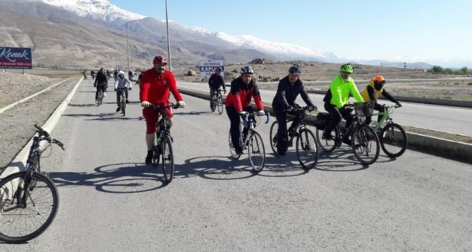 “Geleneksel 3. Cemil Atalay Ekşisu Bisiklet Turu” düzenlendi