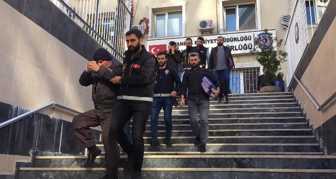 ‘Topal Kemal Çetesi’ne polis operasyonu: 9 gözaltı
